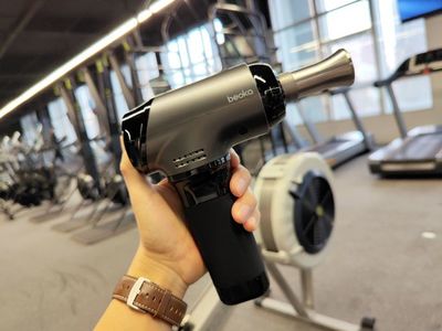 筋膜枪里的天花板？倍益康Ti PRO 有“钛”才够劲！